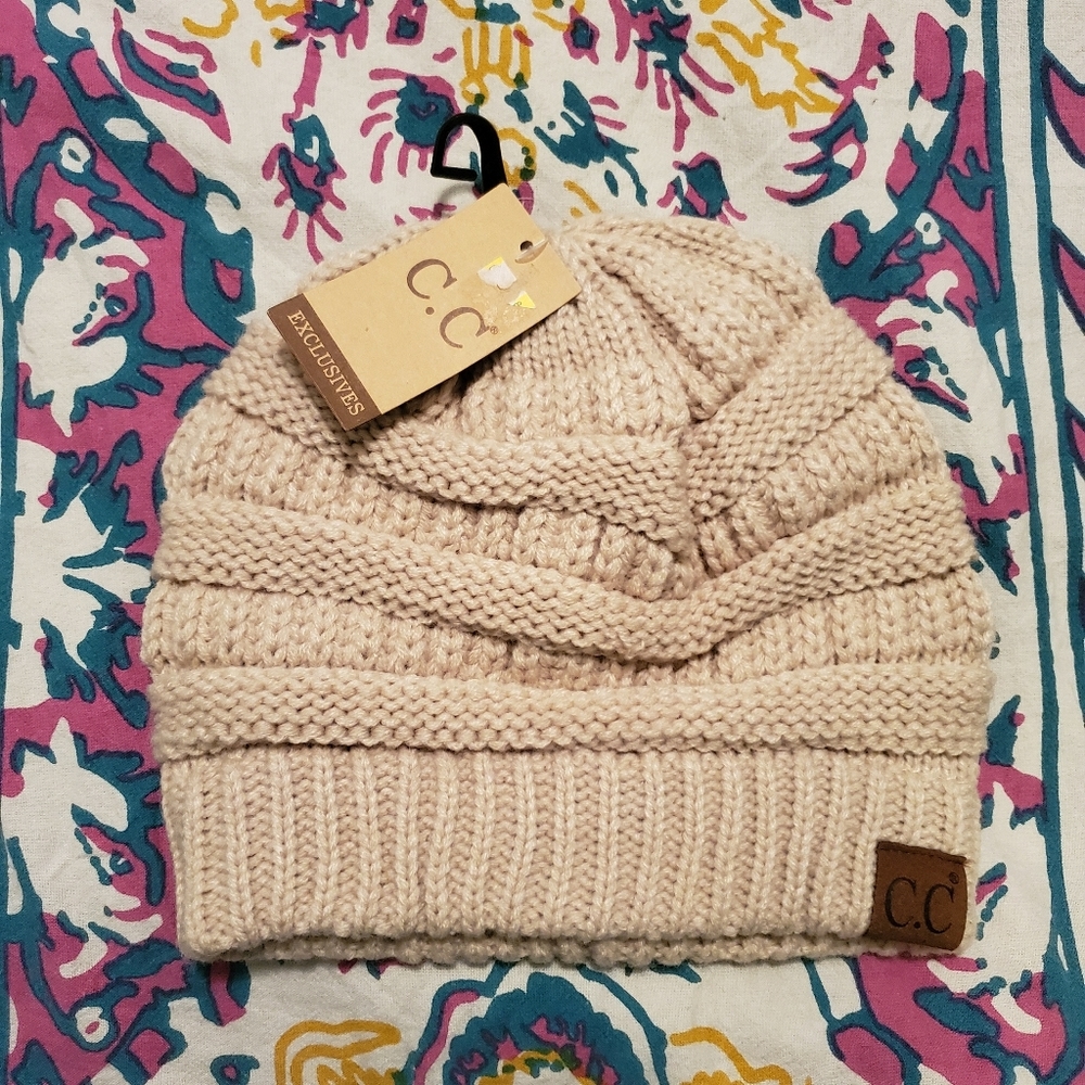 C.C Beanie - tan